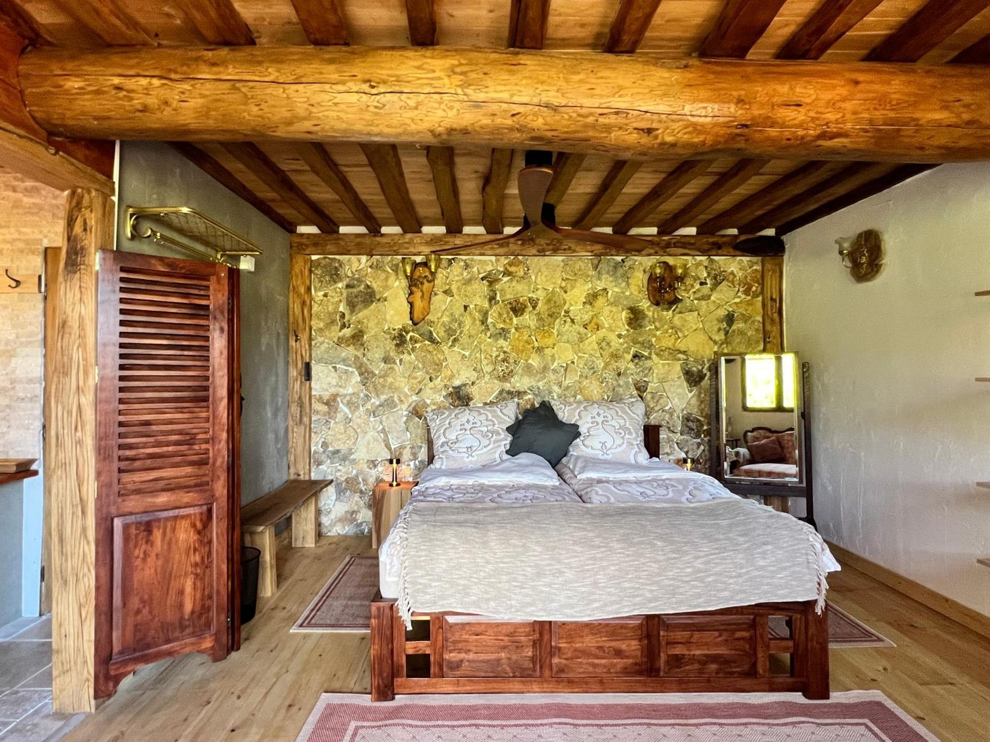 Les Magnels Bed & Breakfast Valleraugue Exterior photo