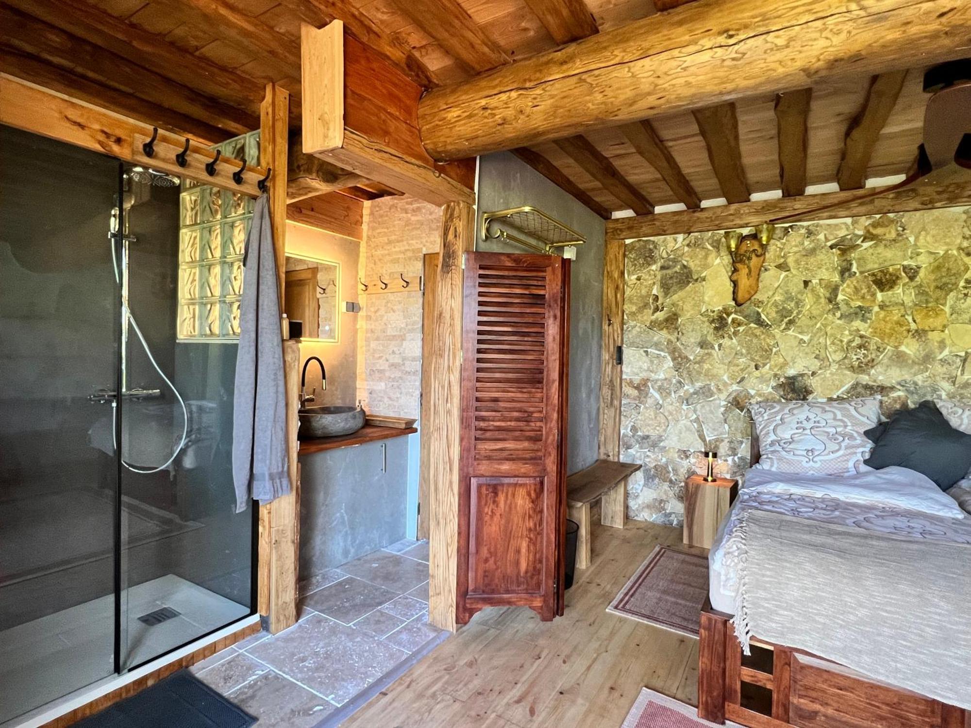 Les Magnels Bed & Breakfast Valleraugue Exterior photo