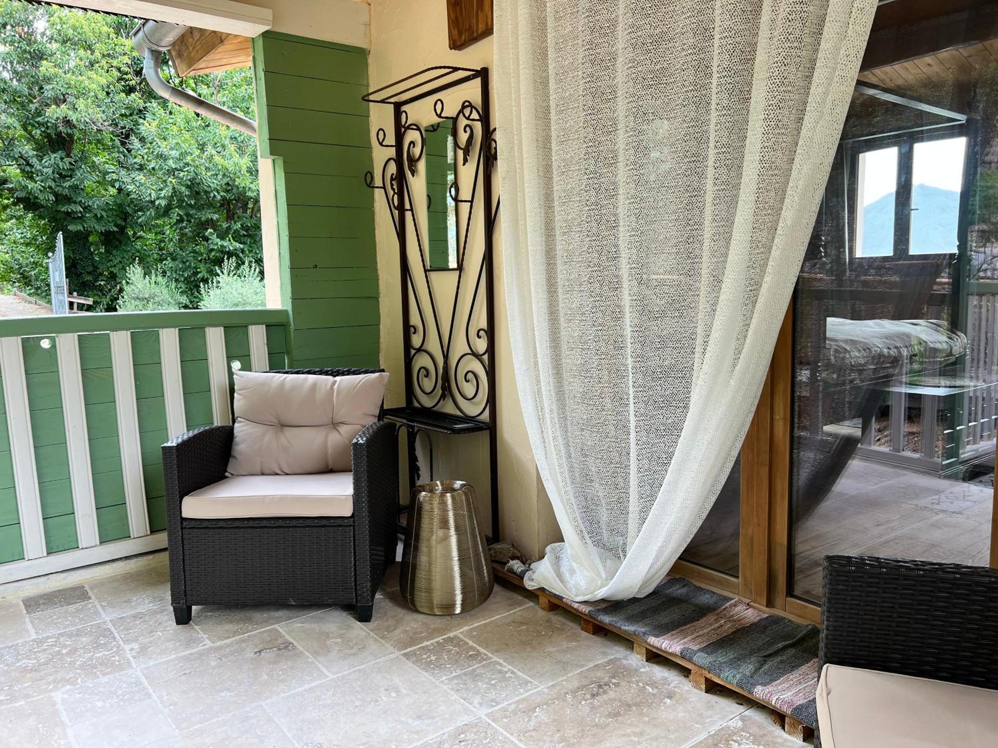 Les Magnels Bed & Breakfast Valleraugue Exterior photo